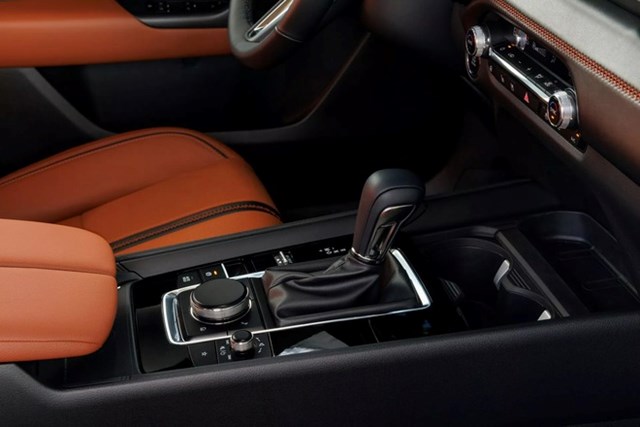 Mazda CX-50 2025 ra mắt: Th&#234;m bản hybrid, m&#225;y mượn Toyota nhưng sửa lại hết, CX-5, CX-3 tại Việt Nam c&#243; cơ hội điện h&#243;a - Ảnh 5