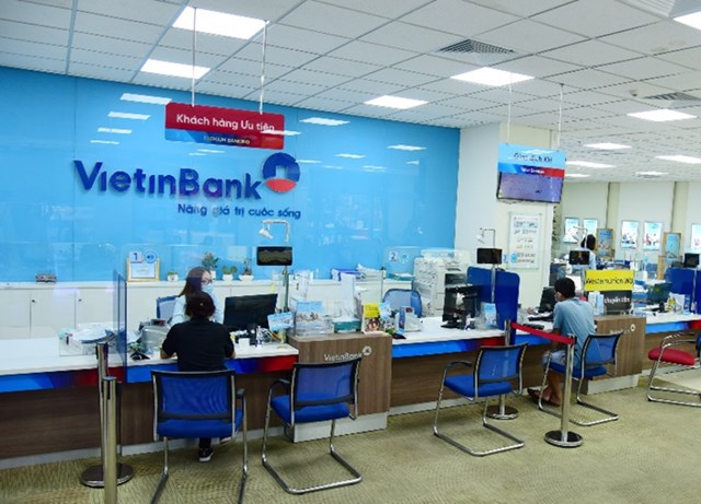 VietinBank tiếp tục giảm l&#227;i v&#224; ph&#237; với quy m&#244; tr&#234;n 2.000 tỷ để hỗ trợ doanh nghiệp v&#224; người d&#226;n - Ảnh 1