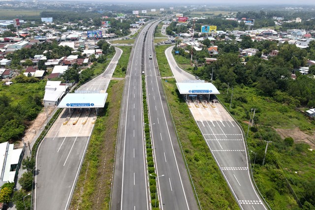 Gần 2,9 triệu tỷ đồng đầu tư v&agrave;o c&aacute;c dự &aacute;n trọng điểm. &nbsp;