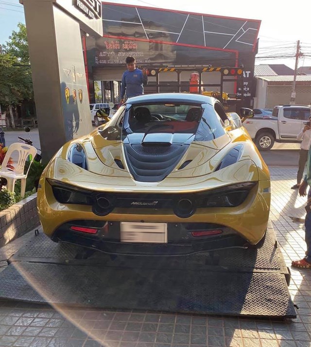 Cặp đ&#244;i McLaren 720S Spider v&#224; Ferrari 458 Italia triệu đ&#244; về Việt Nam, hứa hẹn cập bến Đ&#224; Nẵng - Ảnh 2
