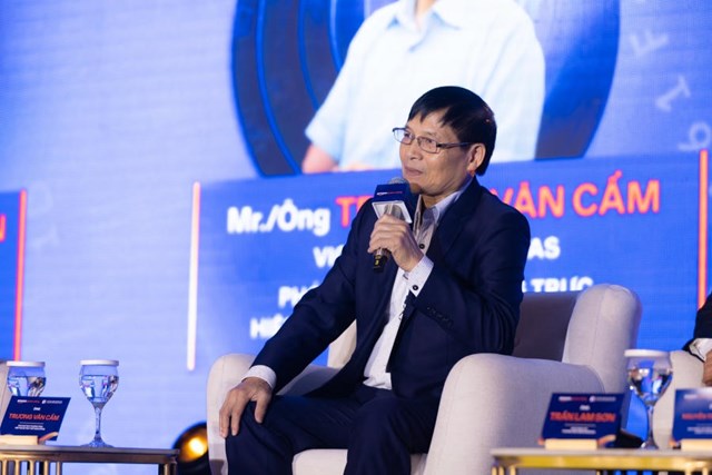 &Ocirc;ng Trương Văn Cẩm - Ph&oacute; Chủ tịch ki&ecirc;m Tổng Thư k&yacute; Hiệp hội Dệt may Việt Nam (VITAS).