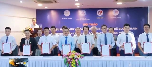 C&aacute;c đơn vị k&yacute; kết hợp t&aacute;c tại Hội thảo.