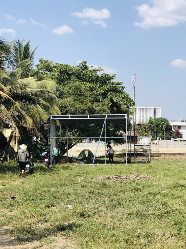 Dự &aacute;n Happy Riverside do c&ocirc;ng ty Thi&ecirc;n &Acirc;n Ph&aacute;t l&agrave;m chủ đầu tư đang l&agrave; b&atilde;i đất trống.