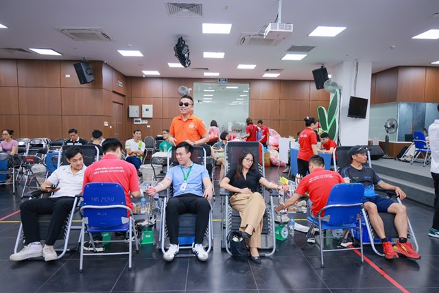 Herbalife Việt Nam tổ chức Ng&#224;y Hiến M&#225;u T&#236;nh Nguyện 2025 tại TP. Hồ Ch&#237; Minh v&#224; H&#224; Nội, tiếp nhận 286 đơn vị m&#225;u - Ảnh 1