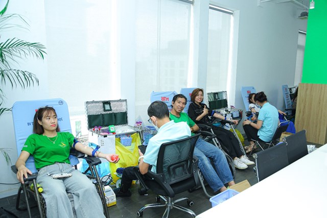 Ng&agrave;y hiến m&aacute;u t&igrave;nh nguyện 2025 do Herbalife được diễn ra tại TPHCM &amp; H&agrave; Nội được đ&ocirc;ng đảo Th&agrave;nh vi&ecirc;n tham gia