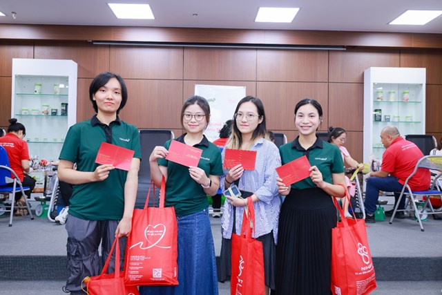 Herbalife Việt Nam tổ chức Ng&#224;y Hiến M&#225;u T&#236;nh Nguyện 2025 tại TP. Hồ Ch&#237; Minh v&#224; H&#224; Nội, tiếp nhận 286 đơn vị m&#225;u - Ảnh 4