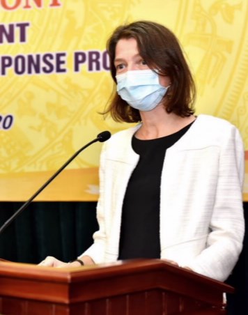 B&agrave; Stefanie Stallmeister, Quyền Gi&aacute;m đốc Quốc gia Ng&acirc;n h&agrave;ng Thế giới tại Việt Nam. Ảnh: SBV