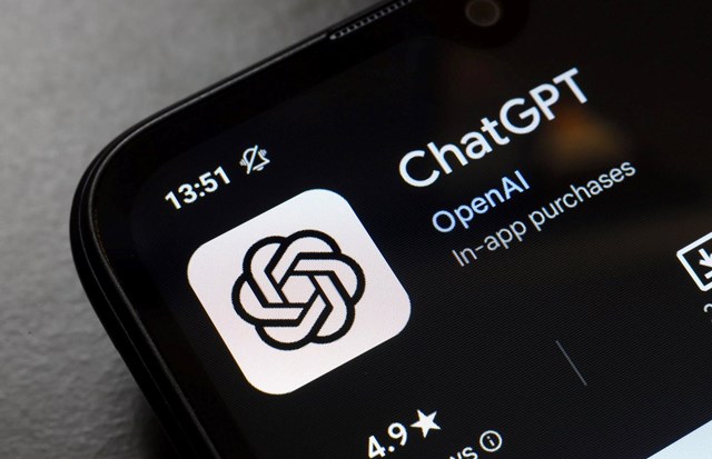 Ph&#225;t hiện &#39;n&#243;ng&#39; về ChatGPT: H&#224;ng ngh&#236;n cuộc tr&#242; chuyện bị r&#242; rỉ c&#244;ng khai tr&#234;n Google - Ảnh 1