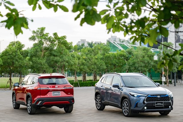 Toyota Corolla Cross l&agrave; mẫu xe duy nhất trong ph&acirc;n kh&uacute;c SUV 5 chỗ được nhập khẩu. Ảnh:&nbsp;TMV.