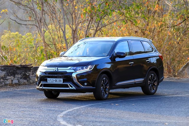 C&#225;c mẫu SUV tầm gi&#225; một tỷ đồng vừa ra mắt tại VN - Ảnh 1
