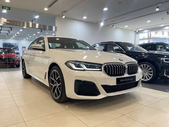 Loạt xe sang đua giảm gi&#225; ‘tất tay’: Mercedes giảm tr&#234;n nửa tỷ chưa l&#224; g&#236; so với mức giảm 1 tỷ của BMW - Ảnh 5