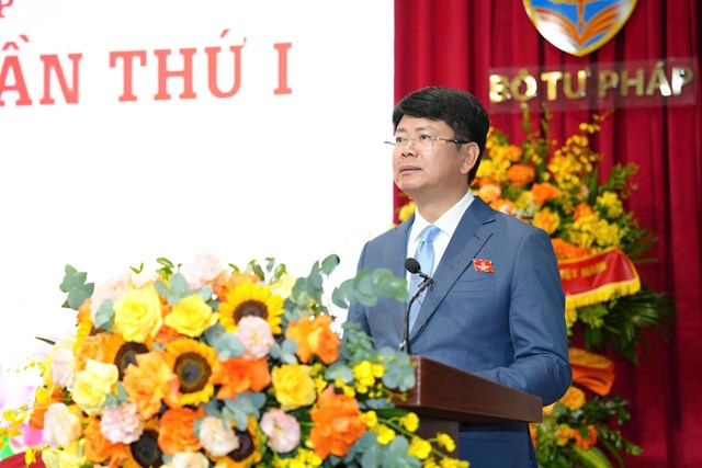 Ph&oacute; B&iacute; thư thường trực Đảng ủy, Thứ trưởng Nguyễn Thanh Tịnh.