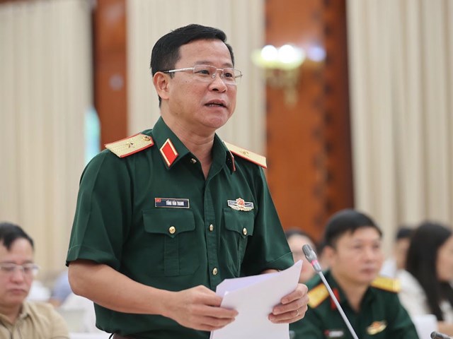 Thiếu tướng Tống Văn Thanh thông tin tại họp báo. Ảnh: VGP