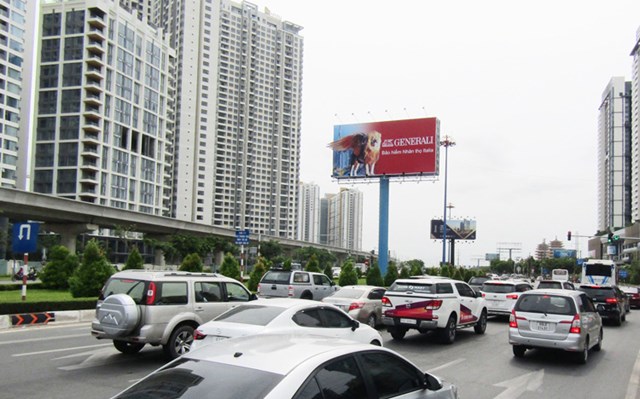 Taxi truyền thống bị cạnh tranh quyết liệt bởi taxi&nbsp;c&ocirc;ng nghệ&nbsp;