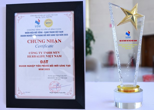 Herbalife Việt Nam đạt Chứng nhận Top 10 Nh&#227;n Hiệu Nổi Tiếng Việt Nam &amp; Doanh Nghiệp Ti&#234;n Phong Đổi Mới S&#225;ng Tạo năm 2025 - Ảnh 2