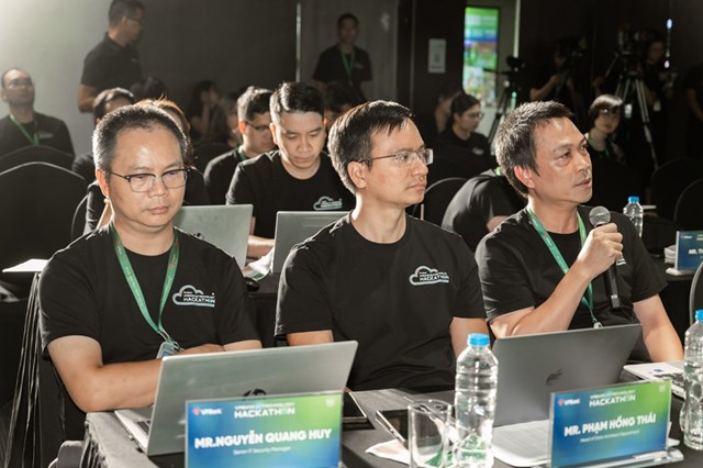 Hội đồng gi&aacute;m khảo đ&aacute;nh gi&aacute; cao chất lượng th&iacute; sinh v&agrave; c&aacute;c giải ph&aacute;p tại v&ograve;ng Chung kết &nbsp;