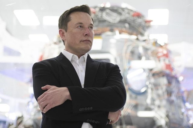 Elon Musk được coi l&agrave; nguy&ecirc;n mẫu đời thực của nh&acirc;n vật Tony Stark - Iron Man (Người Sắt) trong bộ phim đ&igrave;nh đ&aacute;m