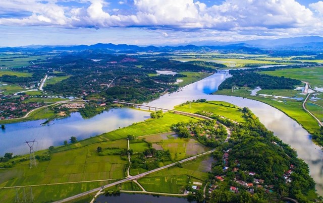 Một kh&uacute;c s&ocirc;ng Lam. Nguồn: B&aacute;o H&agrave; Tĩnh
