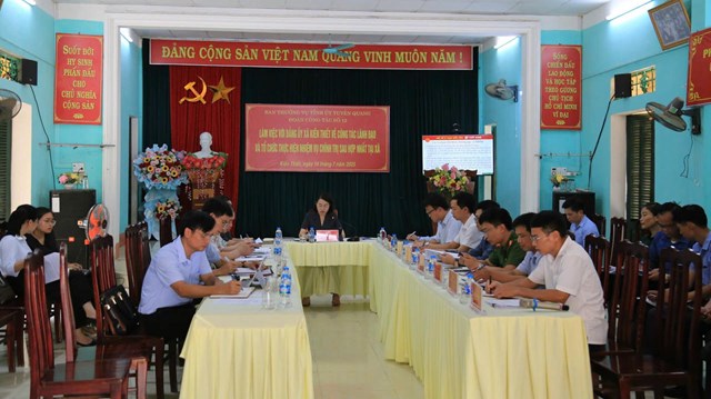 Tuy&ecirc;n Quang th&agrave;nh lập c&aacute;c tổ kiểm tra hoạt động ch&iacute;nh quyền x&atilde; sau sắp xếp. Ảnh: Nhật Nguy&ecirc;n.