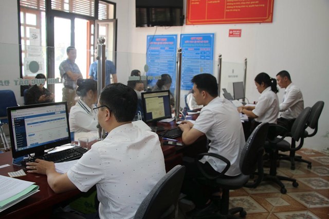 Nhiều kh&oacute; khăn trong việc sử dụng phần mềm đăng k&yacute;, quản l&yacute; hộ tịch phục vụ vận h&agrave;nh ch&iacute;nh quyền địa phương 2 cấp tại c&aacute;c x&atilde; của tỉnh Sơn La.