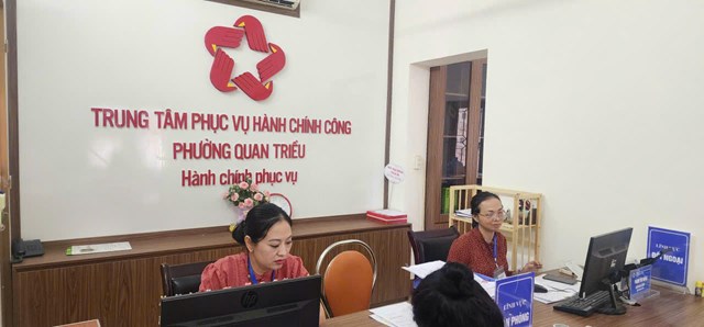 Trung tâm phục vụ hành chính công phường Quan Triều, tỉnh Thái Nguyên lấy sự hài lòng của người dân là thước đo quan trọng để đánh giá hiệu quả công việc của cán bộ.