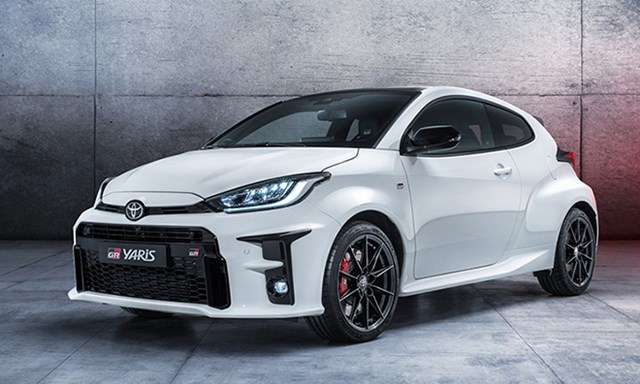 4.&nbsp;Toyota Yaris: 44,8 ng&agrave;y. Gi&aacute; trung b&igrave;nh: 14.118 USD. Với thiết kế nhỏ gọn c&ugrave;ng mức gi&aacute; khởi điểm phải chăng, Yaris thu h&uacute;t được nhiều đối tượng kh&aacute;ch h&agrave;ng.