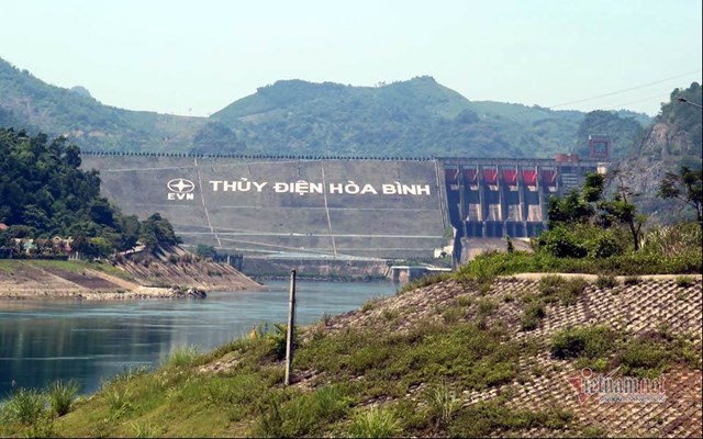 Thủy điện H&ograve;a B&igrave;nh