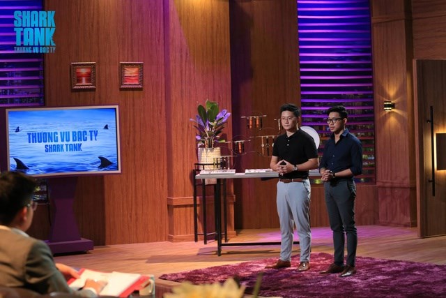 Curnon - Startup b&#225;n đồng hồ từng từ chối y&#234;u cầu đổi t&#234;n thương hiệu của Shark Louis hiện ra sao? - Ảnh 1