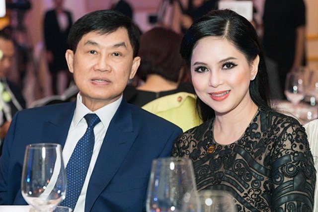 Những b&#243;ng hồng “kh&#244;ng phải dạng vừa” đằng sau c&#225;c doanh nh&#226;n Việt nổi tiếng - Ảnh 1