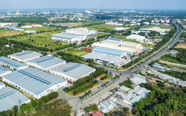Xoay trụ sang khu c&#244;ng nghiệp, Saigontel &quot;h&#225;i quả ngọt&quot; - Ảnh 1