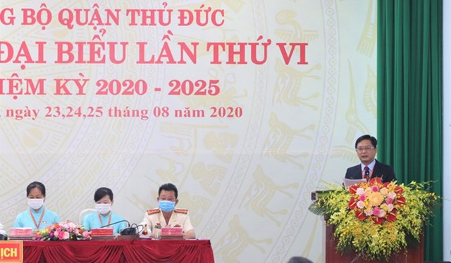 &Ocirc;ng Nguyễn Mạnh Cường, B&iacute; thư Quận ủy Thủ Đức, b&aacute;o c&aacute;o đại hội c&aacute;c nhiệm vụ trọng t&acirc;m của nhiệm kỳ tới