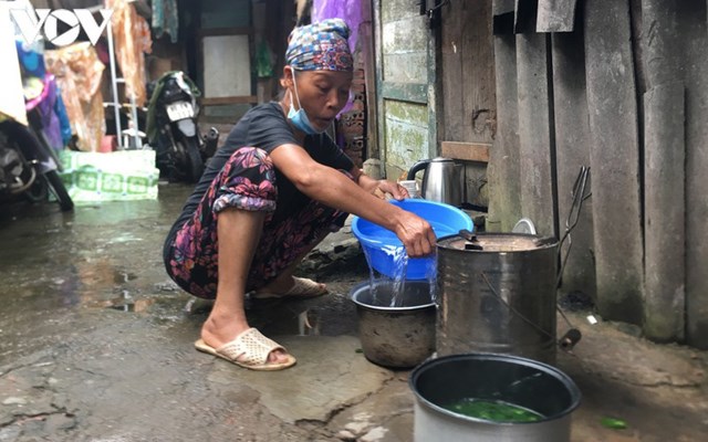 Lao động tự do mất gần như to&agrave;n bộ thu nhập v&igrave; dịch Covid-19.
