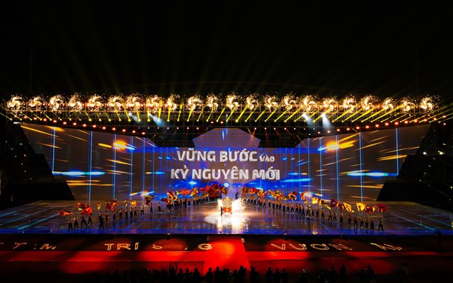 Từ ngọn lửa kết t&#226;m nghĩ về tầm v&#243;c doanh nghiệp Việt - Ảnh 4