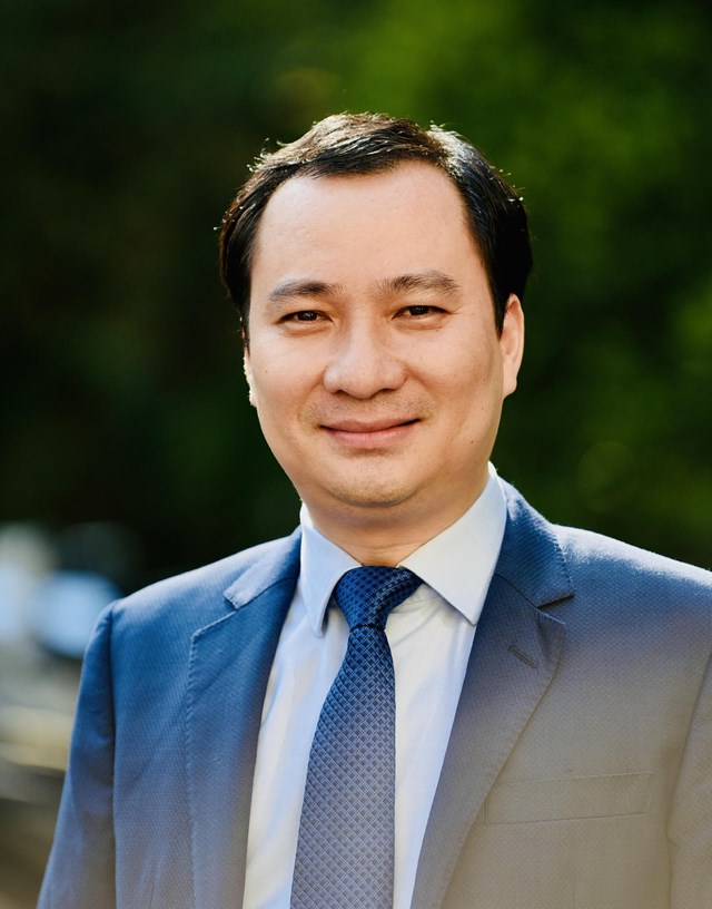 TS. Vũ Văn Tiến, Ủy vi&ecirc;n Đo&agrave;n Chủ tịch, Trưởng ban Tuy&ecirc;n gi&aacute;o v&agrave; D&acirc;n vận, Ủy ban Trung ương MTTQ Việt Nam.