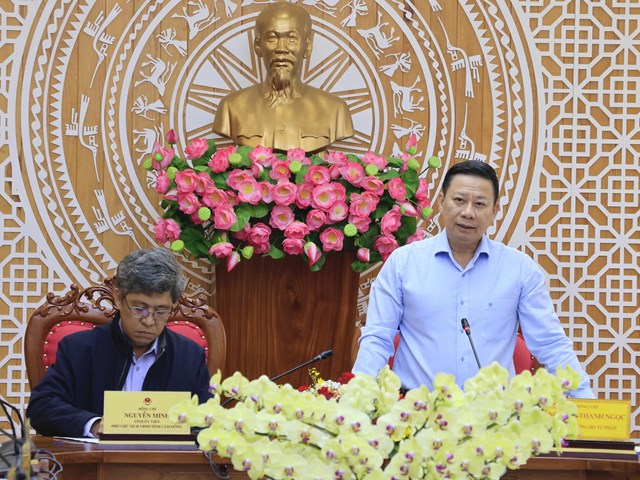 Thứ trưởng Bộ Tư ph&aacute;p Nguyễn Thanh Ngọc v&agrave; Ph&oacute; Chủ tịch L&acirc;m Đồng Nguyễn Minh chủ tr&igrave; buổi l&agrave;m việc