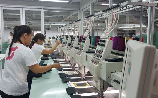 Để chơi được với những &quot;g&#227; khổng lồ&quot;? - Ảnh 1