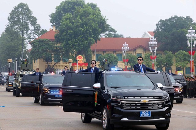 Bộ C&#244;ng an xuất qu&#226;n, bảo vệ tuyệt đối an ninh, an to&#224;n Lễ kỷ niệm - Ảnh 4