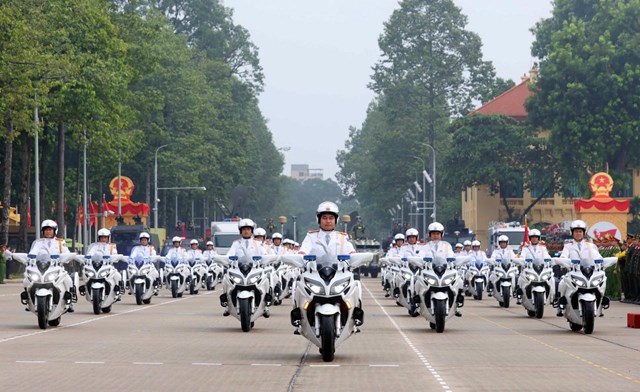 Bộ C&#244;ng an xuất qu&#226;n, bảo vệ tuyệt đối an ninh, an to&#224;n Lễ kỷ niệm - Ảnh 3
