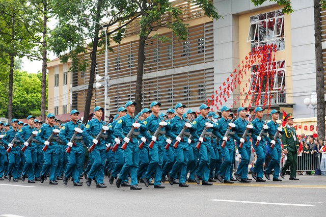 M&#227;n nh&#227;n với h&#236;nh ảnh c&#225;c khối đi bộ tại Tổng duyệt Lễ kỷ niệm, diễu binh, diễu h&#224;nh Quốc kh&#225;nh 2-9 - Ảnh 16