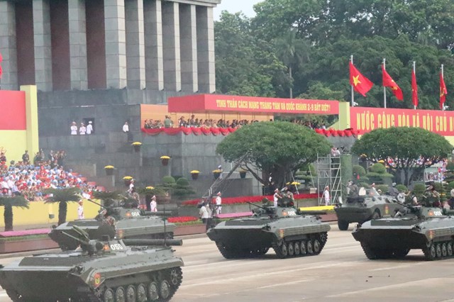H&#224;o h&#249;ng kh&#237; thế tổng duyệt diễu binh, diễu h&#224;nh trước ng&#224;y Đại lễ - Ảnh 6