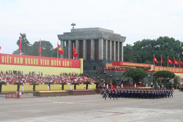 H&#224;o h&#249;ng kh&#237; thế tổng duyệt diễu binh, diễu h&#224;nh trước ng&#224;y Đại lễ - Ảnh 4
