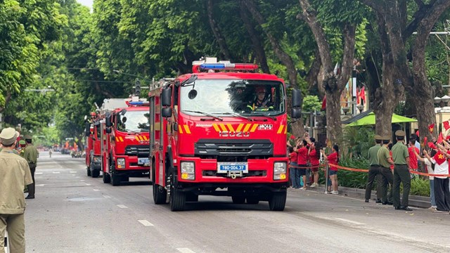Cận cảnh d&#224;n kh&#237; t&#224;i trong buổi tổng duyệt diễu phố H&#224; Nội - Ảnh 20