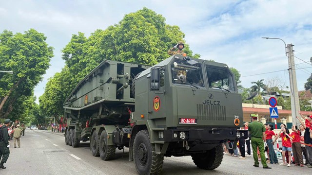 Cận cảnh d&#224;n kh&#237; t&#224;i trong buổi tổng duyệt diễu phố H&#224; Nội - Ảnh 16