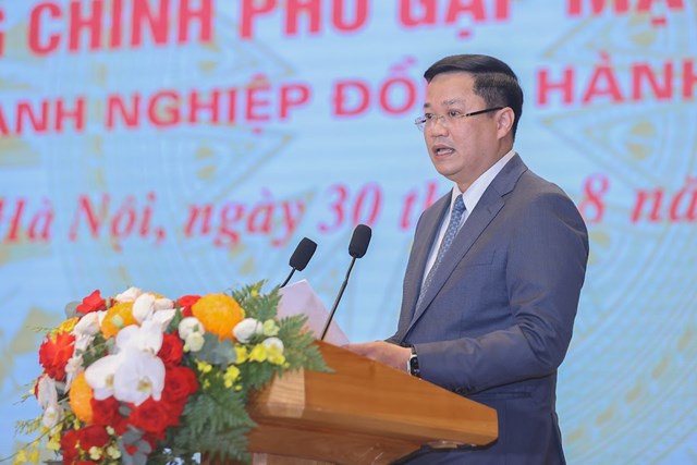 Thứ trưởng Bộ T&agrave;i ch&iacute;nh Nguyễn Đức T&acirc;m b&aacute;o c&aacute;o mở đầu Hội nghị - Ảnh: VGP/Nhật Bắc