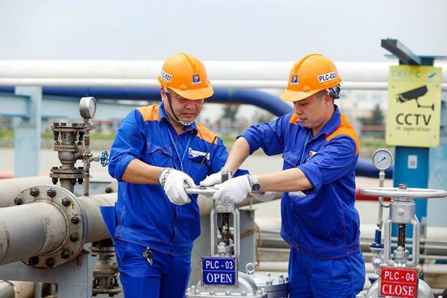 T&igrave;nh h&igrave;nh kinh doanh của Petrolimex được dự b&aacute;o khả quan trong những th&aacute;ng cuối năm