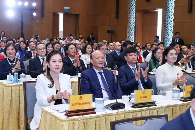 Đại diện c&aacute;c doanh nghiệp tại buổi gặp mặt. Ảnh: VGP