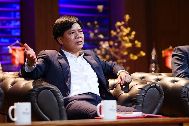 Nh&agrave; đầu tư Shark Tank Nguyễn Ngọc Thủy đ&atilde; cam kết đầu tư h&agrave;ng chục tỷ đồng v&agrave;o 9 start-up trong khu&ocirc;n khổ chương tr&igrave;nh.