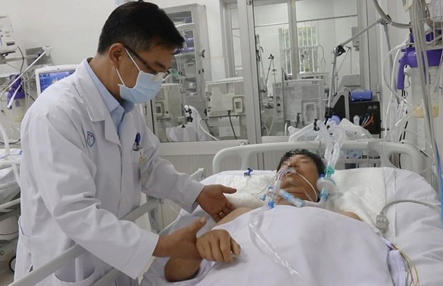 Nhiều người nhập viện khi ăn pate Minh Chay