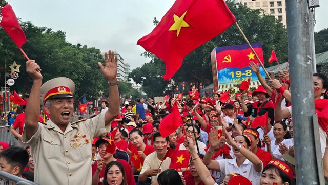 Những h&#236;nh ảnh trang trọng, tr&#224;n đầy tự h&#224;o từ lực lượng đặc biệt trong khối diễu h&#224;nh A80 - Ảnh 8