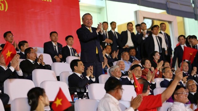 Tổng Bí thư Tô Lâm cùng các lãnh đạo Đảng, Nhà nước, đại biểu quốc tế tham dự chương trình. (Ảnh Trần Huấn)